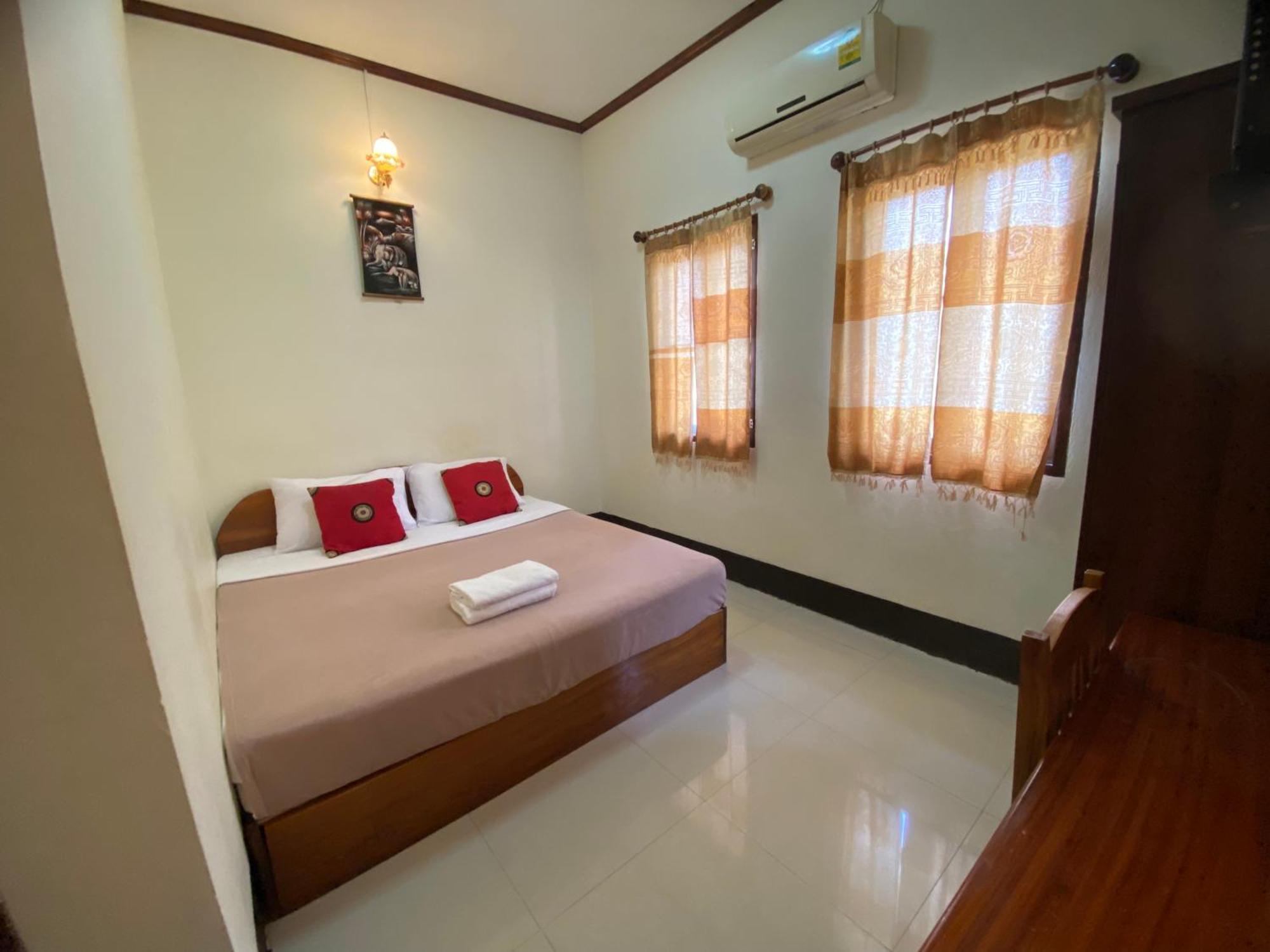 A Tee Guesthouse Luang Prabang Exterior foto